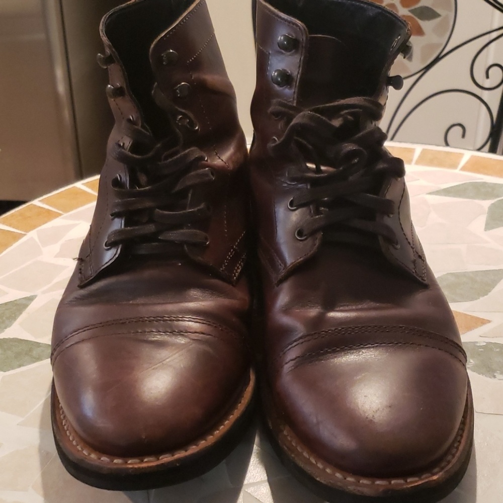 Thursday boot Company mens President Captain's